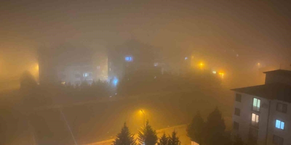 Yenişehir’de sis etkili oldu, görüş mesafesi 1 metreye kadar düştü