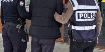 Çanakkale’de farklı suçlardan 15 yıl ve 6 ayrı suçtan aranan şüpheli tutuklandı