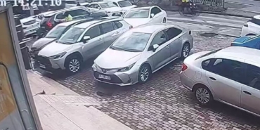 Başakşehir’de ödedikleri borcu, silahla gasp etmeye çalıştılar