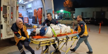 Marketin yük asansöründe sıkışan işçi ağır yaralandı