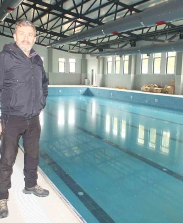 Burhaniye’de yüzme bilmeyen kalmayacak