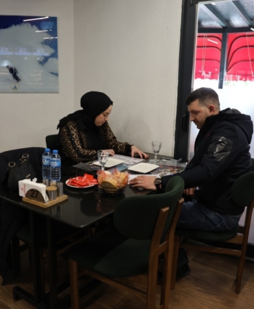 Kartepe’de yeni evli çiftlere ilk yıl jesti