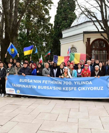 Bursa’nın 700 yıllık hafızası Tanpınar’ın izinde anlatıldı