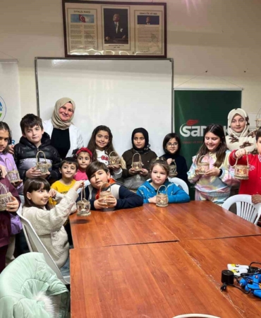 Öğrenciler ara tatilde SAMEK atölyelerinde buluştu