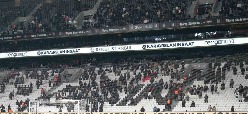 Dolmabahçe’de ‘istifa’ sesleri!