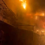 Sancaktepe’de ahşap baraka yangını korkuttu