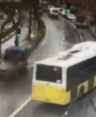 Esenler’de otoparka dalan İETT otobüsünün altında kalmaktan son anda kurtuldu