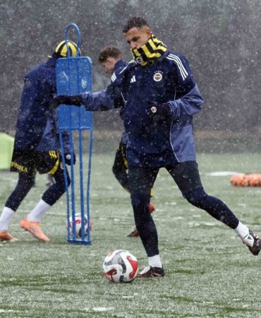 Fenerbahçe’de Beyoğlu Yeni Çarşı maçının hazırlıkları başladı