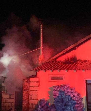 Mermer fabrikasında yangın çıktı