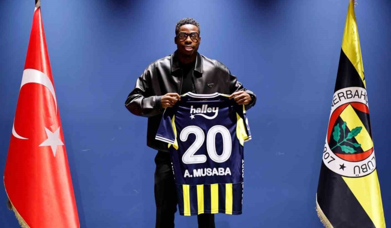 Fenerbahçe’nin 8. Hollandalı oyuncusu: Anthony Musaba