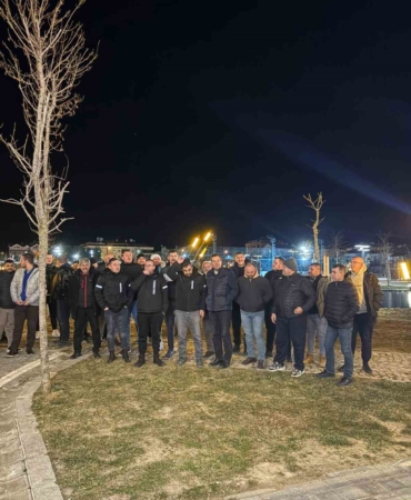 Pınarhisarlı tır şoförlerinden tır parkına tepki