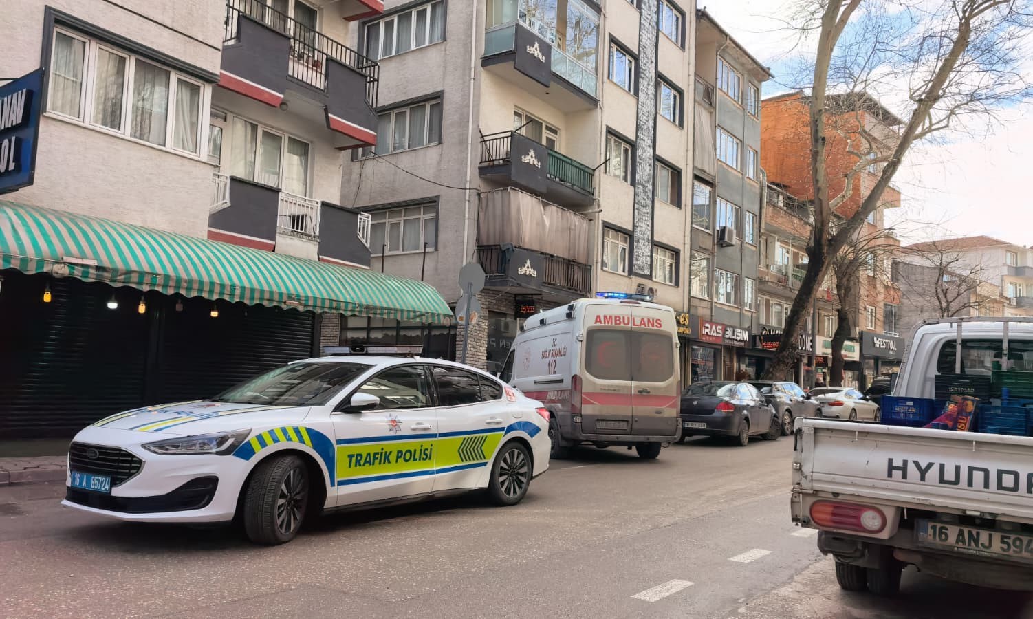 İnegöl’de genç adam evinde ölü bulundu