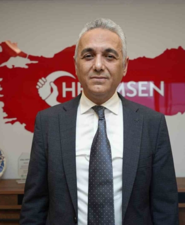 HEKİMSEN Genel Başkanı Kurban: "Mesele sadece saç örmek değil, bu eylemin bir terör örgütü militanının ölümü sonrası başlatılan siyasi bir akıma destek mahiyetine bürünmesidir"