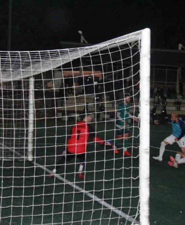 Kocaeli’de amatör lig maçlarında yaşananlar ’pes’ dedirtti!