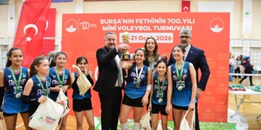 Mini Voleybol Turnuvası’nda ödüller sahiplerini buldu