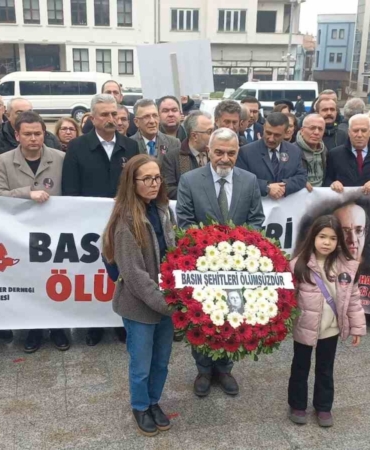Uğur Mumcu için Bursa’da sevgi yürüyüşü