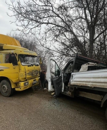 Bilecik’te ıslak yol kazaya neden oldu: 4 yaralı