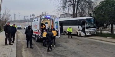 İşçi servisleri çarpıştı: 19 yaralı