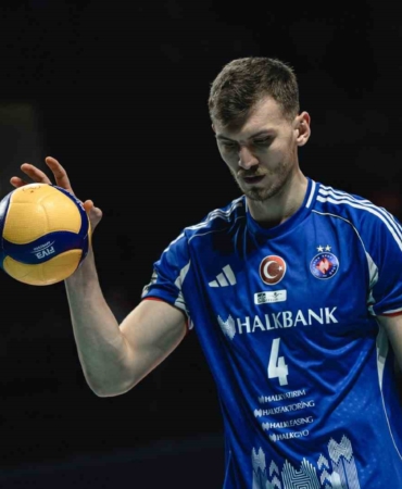 Efeler Ligi: Galatasaray: 3 - Halkbank: 0