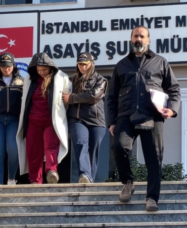 42 yıl hapis cezasıyla aranan firari Esenler’de yakalandı