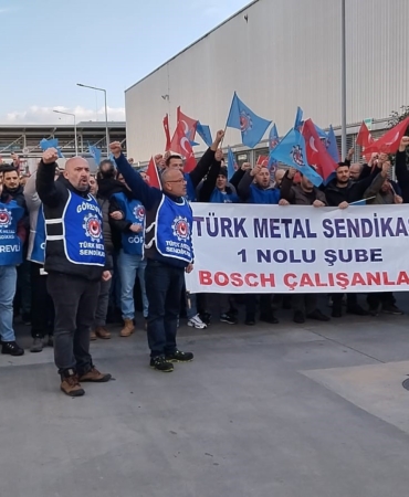 Bursa’da otomotiv işçilerinin eylemi sürüyor, MESS teklifi güncelledi