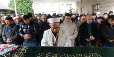 6.5 aydır teşhis konulamayan genç kızın ailesi cenazesini aldı