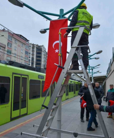 Bursa Türk Bayraklarıyla donatıldı