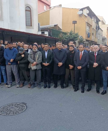 Bağcılar’da karbonmonoksit gazından zehirlenerek ölen 3 kişi son yolculuklarına uğurlandı