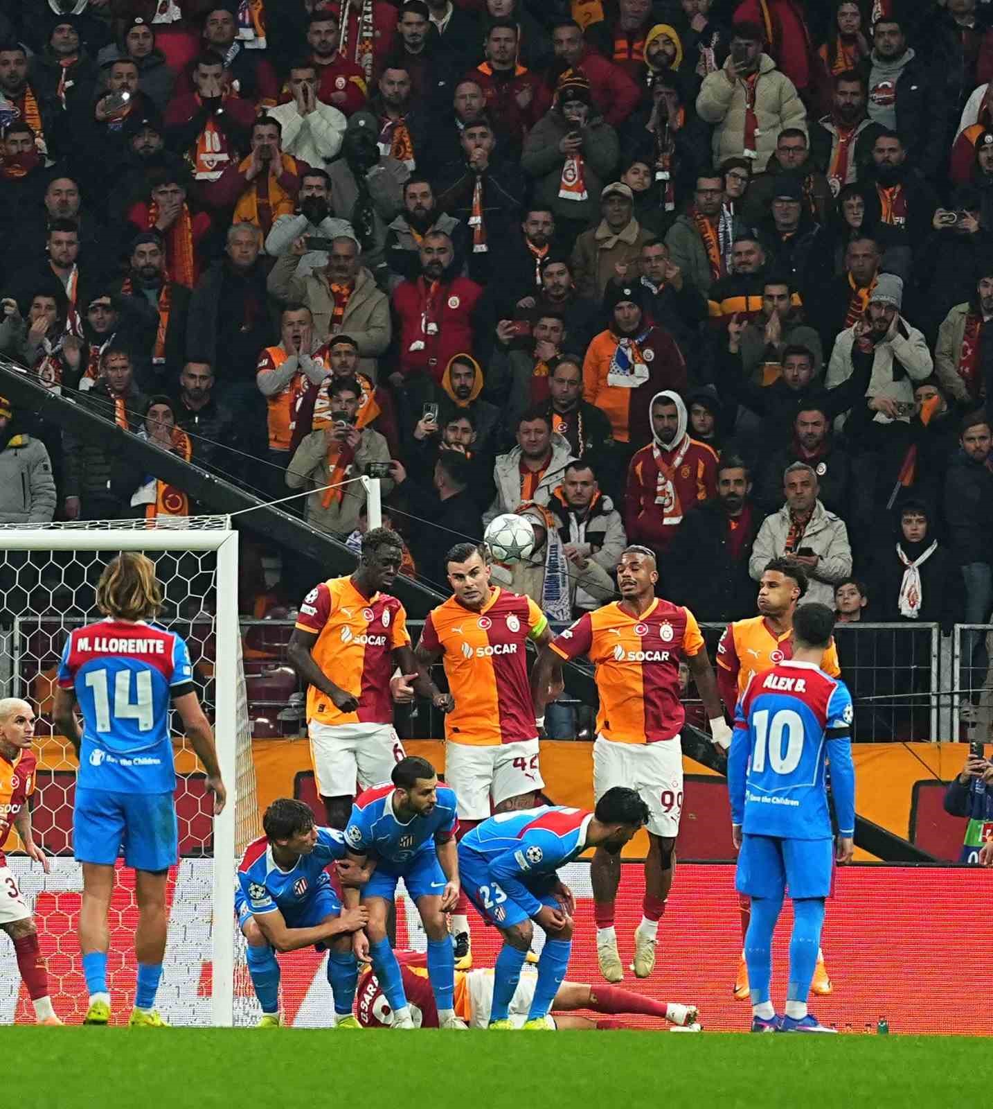 Galatasaray, UEFA Şampiyonlar Ligi’nde puanını 10’a çıkardı