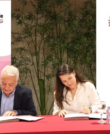 Aras Kargo Kadın Voleybol Takımı’nın resmi sponsoru Viennalife oldu