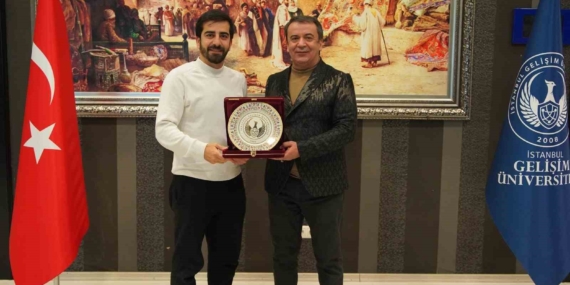 Türkiye’nin teknoloji vizyonu İGÜ’de buluştu