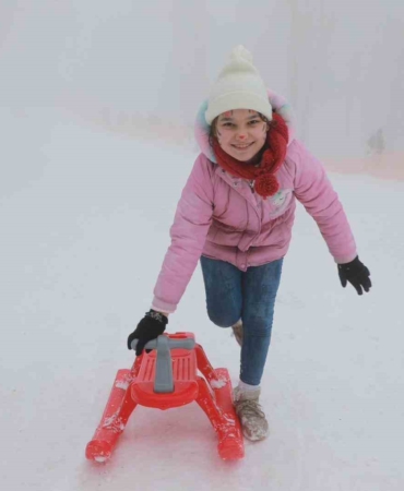 Çocuklar karne sevincini kızak şenliğinde yaşayacak
