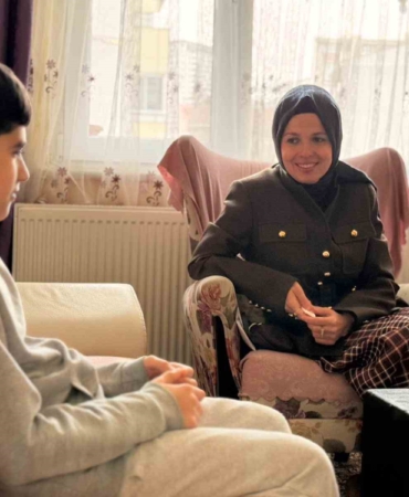 Zeynep Sözer’den gönül ve dayanışma buluşmaları