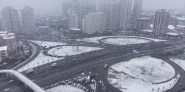 Beyaza bürünen Esenyurt havadan görüntülendi