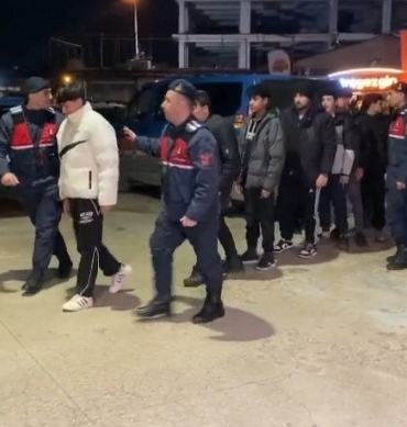 İnegöl’de 9 kaçak göçmen yakalandı