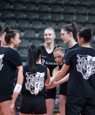 Eczacıbaşı Dynavit, Olympiacos Piraeus’u konuk edecek