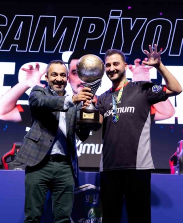 Yaay eTürkiye Kupası’nda şampiyon Beşiktaş oldu