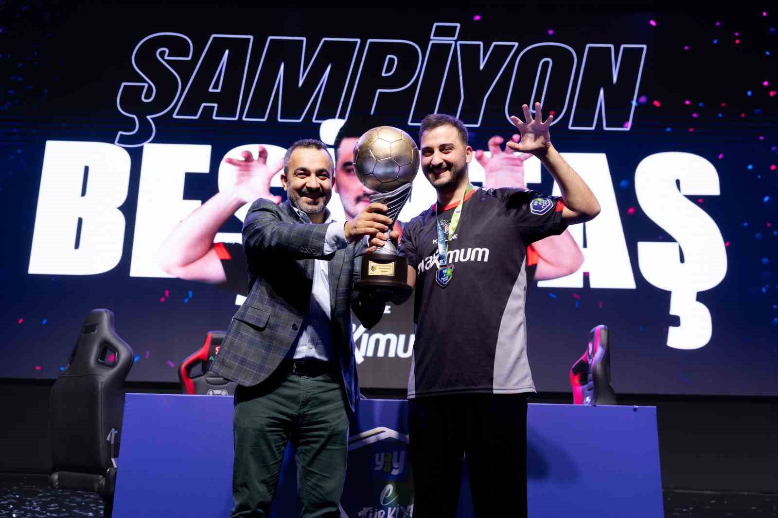 Yaay eTürkiye Kupası’nda şampiyon Beşiktaş oldu