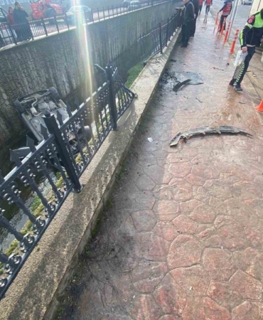 Sakarya’da kanala devrilen otomobilin sürücüsü 7 günlük hayat mücadelesini kaybetti