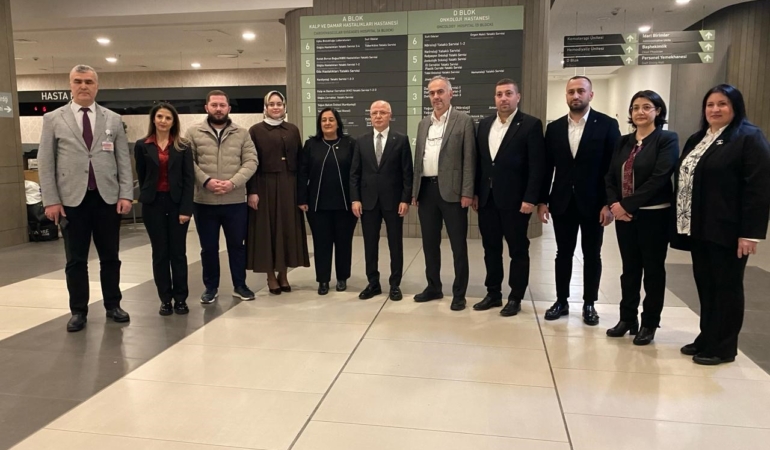 Bursa’da 2026’nın ilk bebeği Şehir Hastanesi’nde dünyaya gözlerini açtı