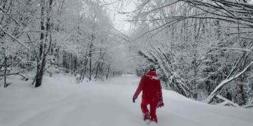 Lapa lapa kar altında adrenalin dolu yolculuk