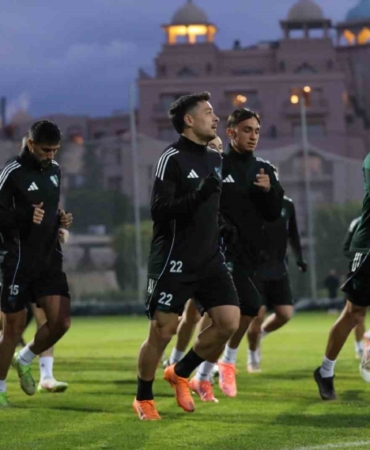 Kocaelispor’un Antalya kampı başladı