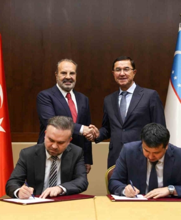 Aksa Elektrik Özbekistan’da 10 milyon kişinin elektriğini dağıtacak