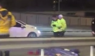 D-100 karayolunda otomobil ile çarpışan motosikletli hayatını kaybetti