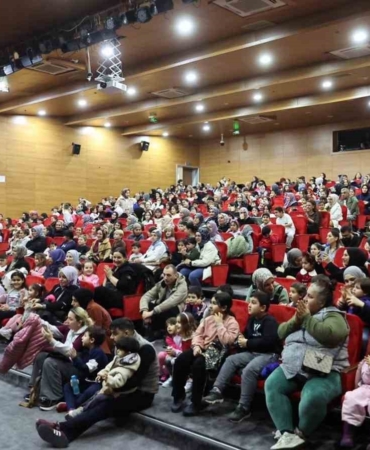Sultangazi’de şenlik tadında yarıyıl
