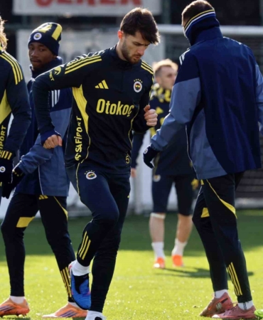 Fenerbahçe, Beyoğlu Yeni Çarşı maçının hazırlıklarını tamamladı