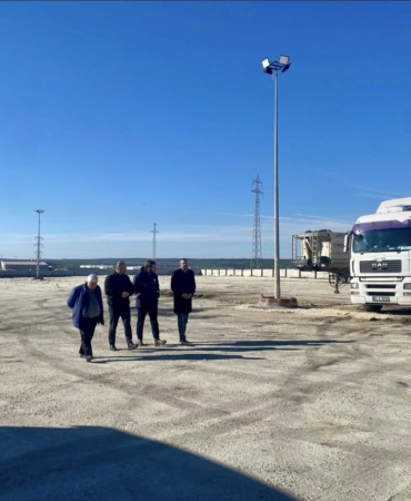 Kaymakam Özderin, yapımı devam eden Pınarhisar tır parkını inceledi