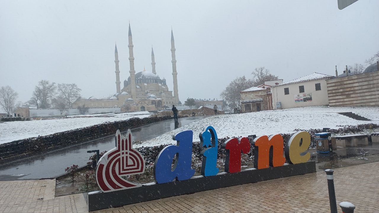 Edirne’nin bazı ilçelerinde taşımalı eğitime 1 gün ara verildi