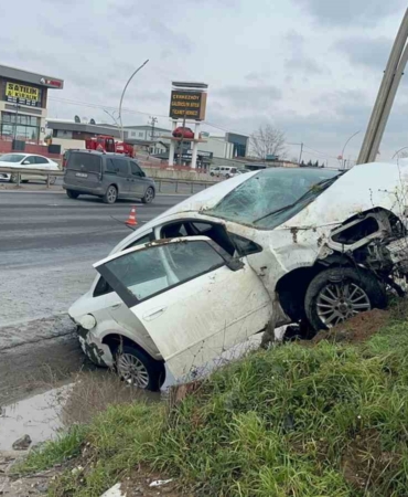 Çerkezköy’de feci kaza: 3 yaralı