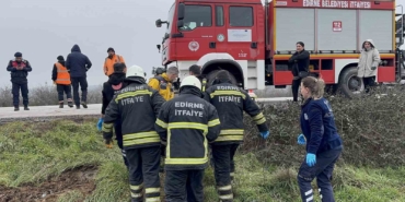 Tırın biçip hurdaya çevirdiği otomobilin sürücüsü öldü